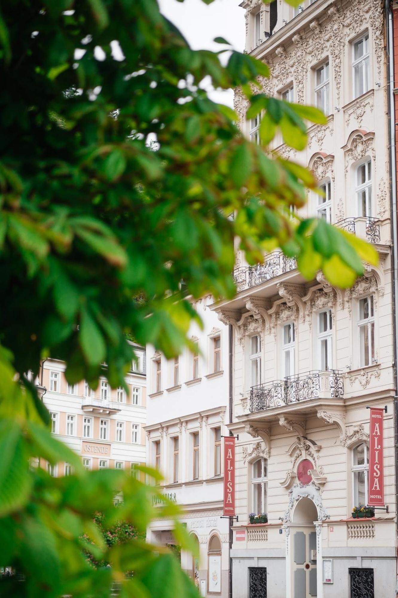 Alisa Hotel Karlovy Vary Exterior photo